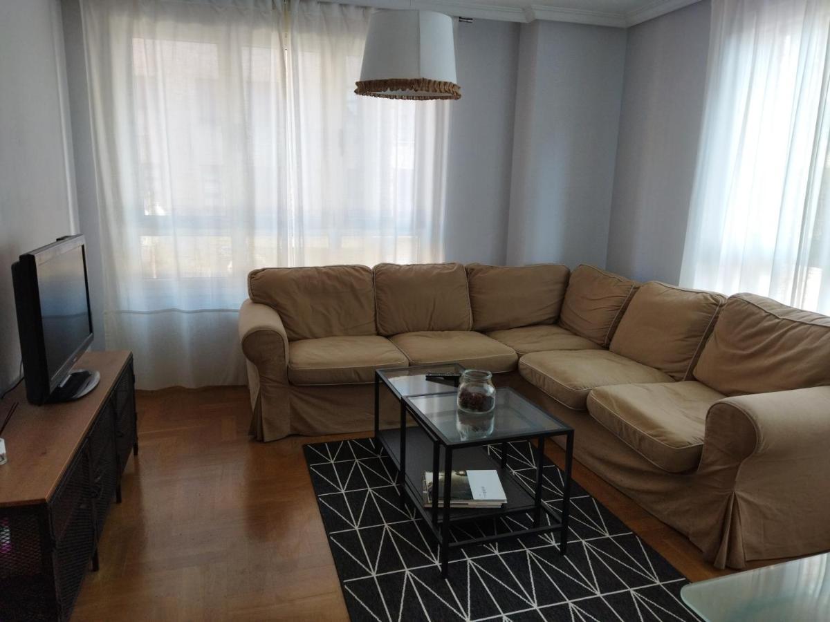 Centrico Apartamento Oviedo Parking Y Wifi Gratuitos Admite Mascotas Exterior photo