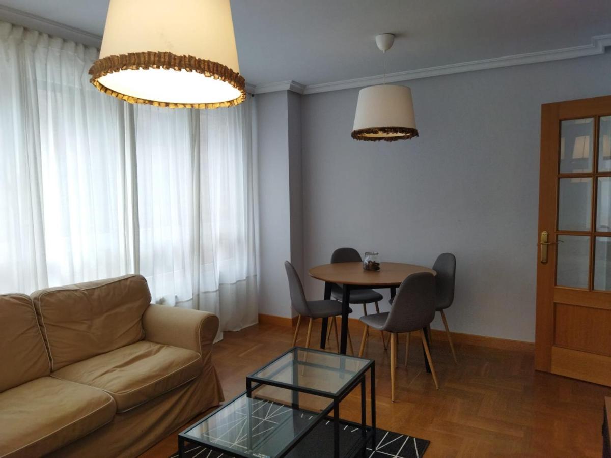 Centrico Apartamento Oviedo Parking Y Wifi Gratuitos Admite Mascotas Exterior photo