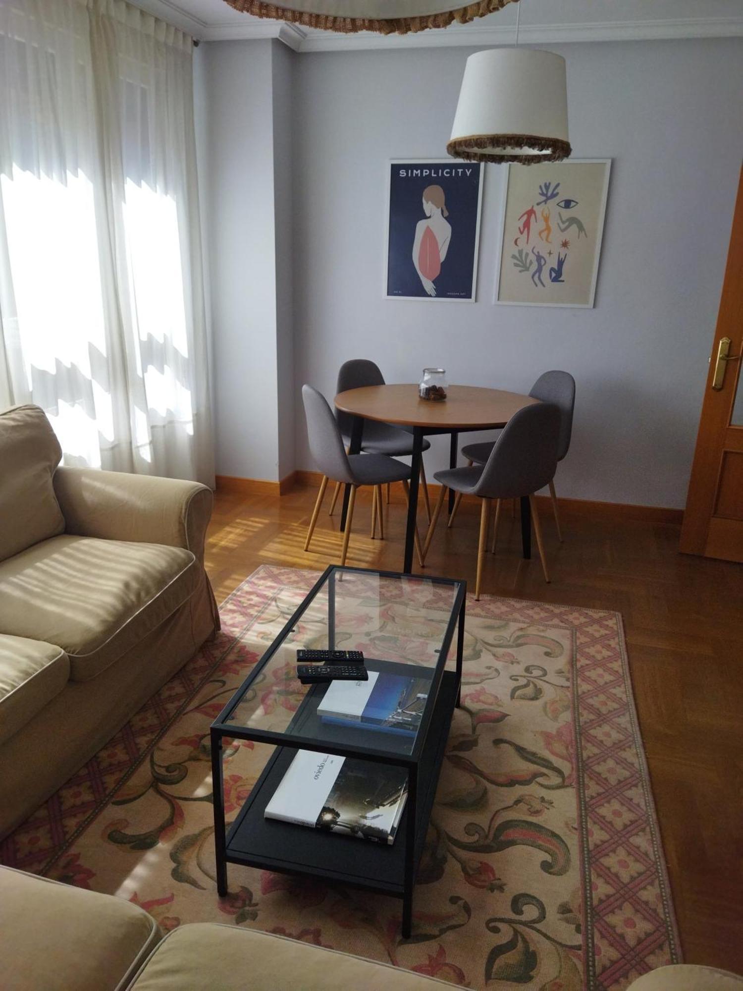 Centrico Apartamento Oviedo Parking Y Wifi Gratuitos Admite Mascotas Exterior photo