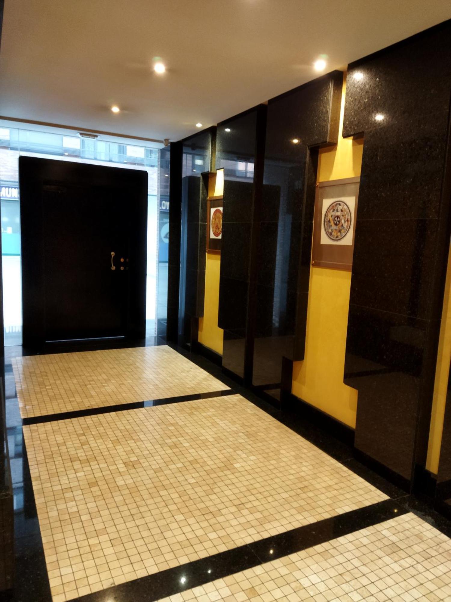 Centrico Apartamento Oviedo Parking Y Wifi Gratuitos Admite Mascotas Exterior photo